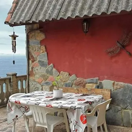 Villa Alejandra Cudillero